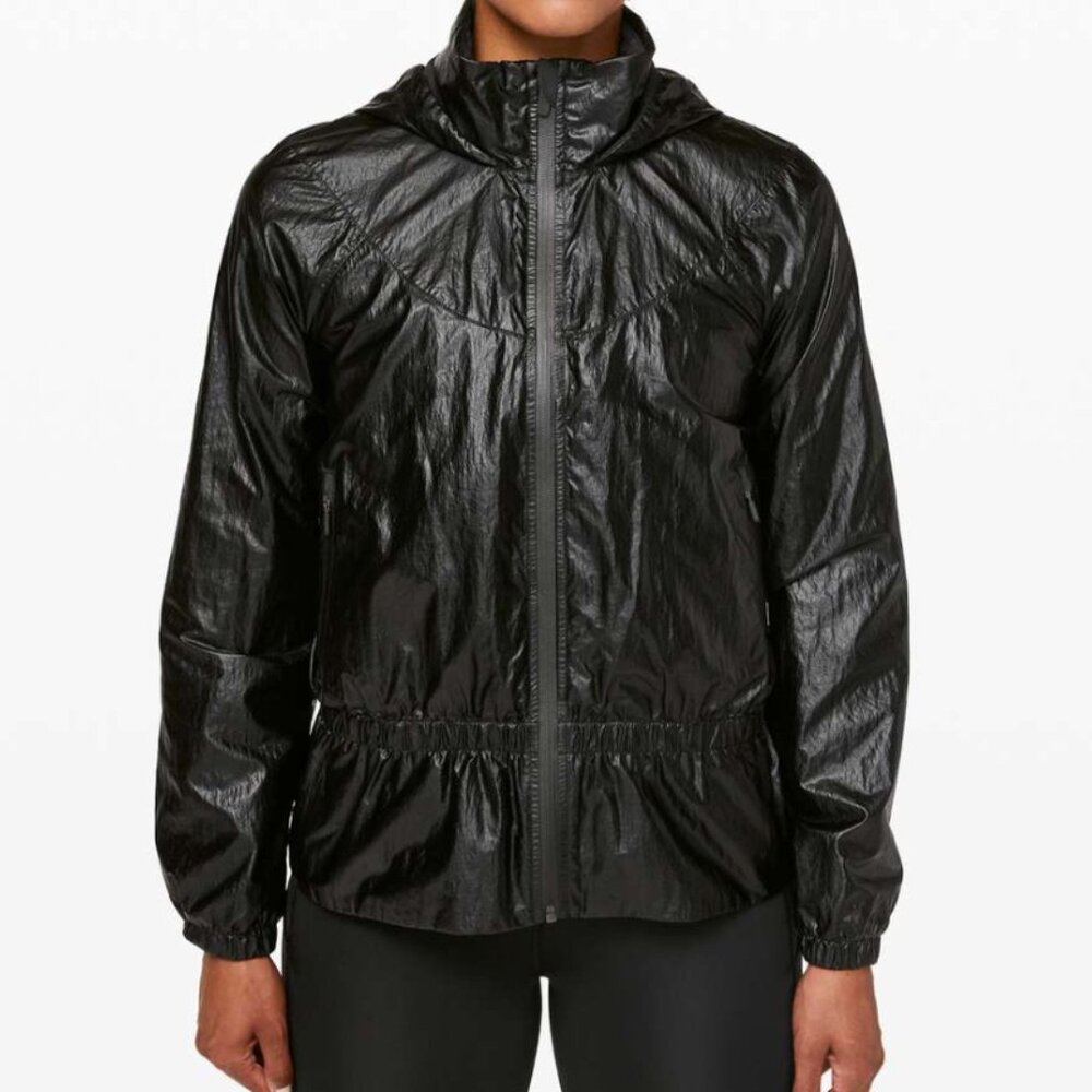 LULULEMON x Barry’s Stronger As One Jacket Size 2 Never Worn